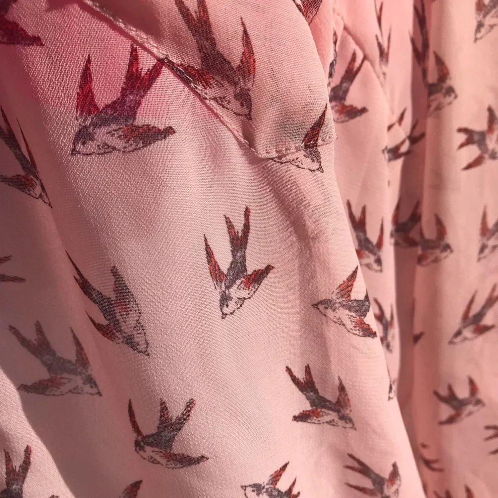was $18 No boundaries s13 swallow tail top button down